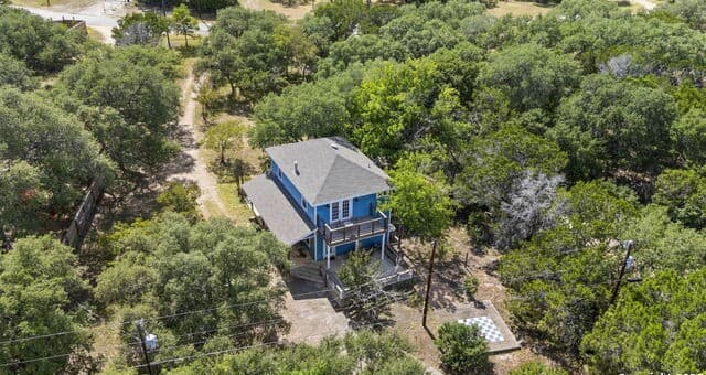 Home for sale at 1265 Comanche Path in Bandera, TX — photo 2