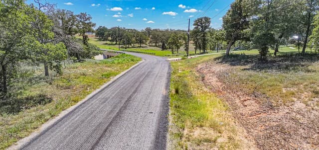 rental at 112 Timber Ridge in La Vernia, TX — photo 2