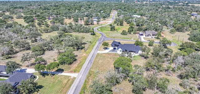 rental at 112 Timber Ridge in La Vernia, TX — photo 3