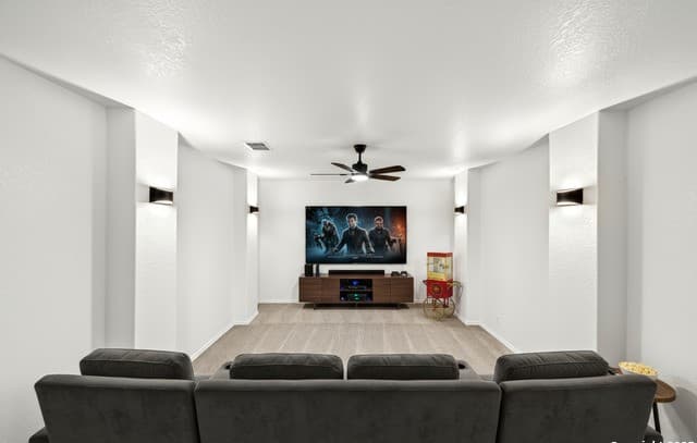 4-bedroom rental at 13515 Ashmont in Live Oak, TX — photo 5
