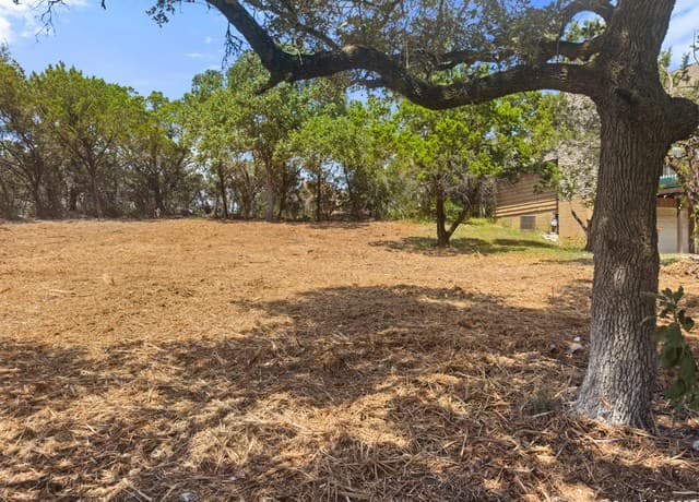 rental at 1107 High Point in Spring Branch, TX — photo 1
