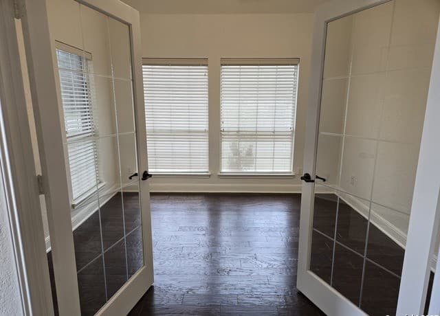 4-bedroom rental at 6718 Laura Heights in Schertz, TX — photo 4