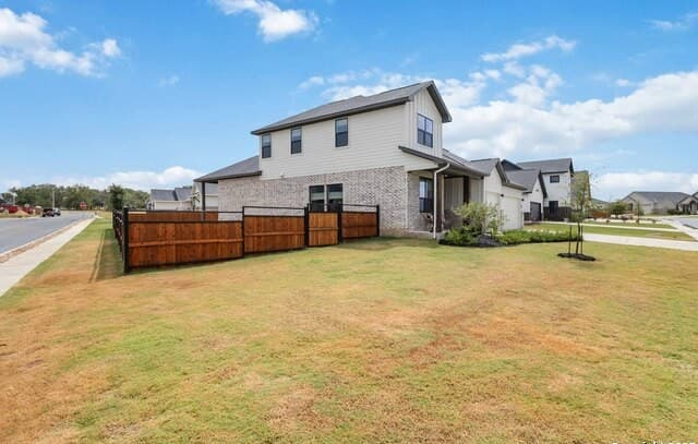 4-bedroom rental at 145 W Magnolia in La Vernia, TX — photo 4