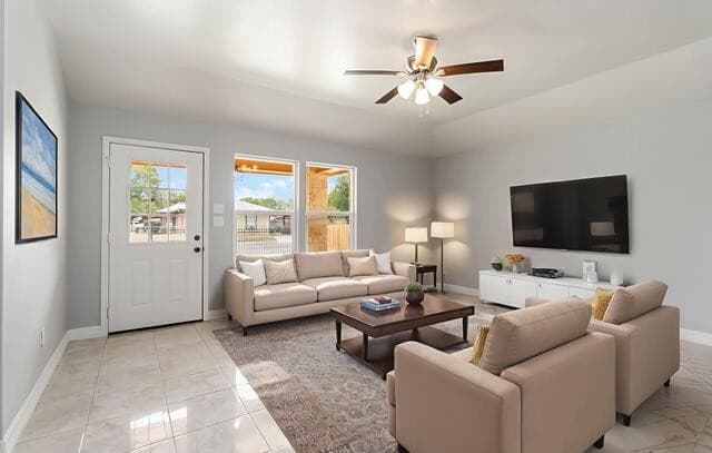 3-bedroom rental at 10214 Renova in San Antonio, TX — photo 2