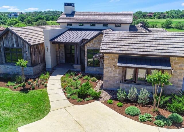 4-bedroom rental at 47 Muirfield in Boerne, TX — photo 2