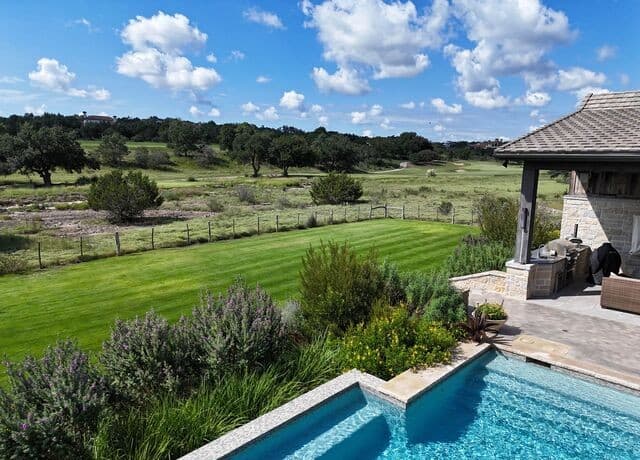 4-bedroom rental at 47 Muirfield in Boerne, TX — photo 4
