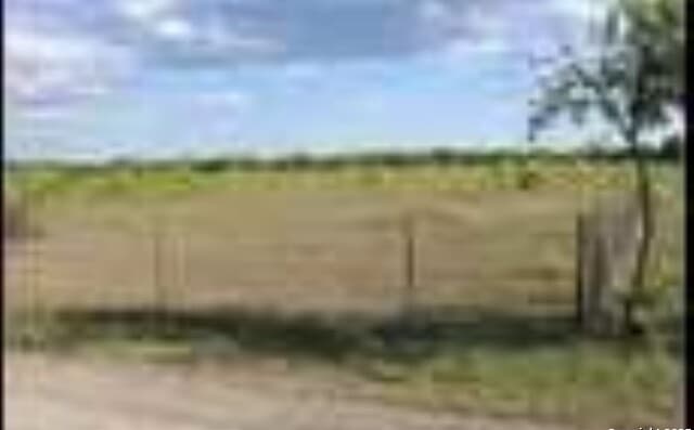 rental at 245 County Road 356 in Utopia, TX — photo 2