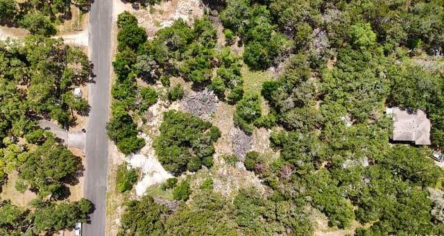 rental at LOTS 8,9 AND 10 Timken Dr in San Antonio, TX — photo 2