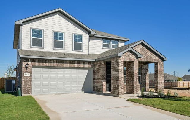 4-bedroom rental at 12723 Horizon Crest in Schertz, TX — photo 2