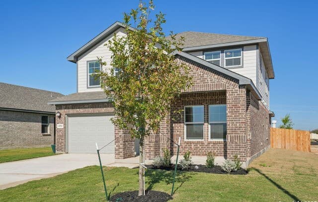 4-bedroom rental at 12723 Horizon Crest in Schertz, TX — photo 3