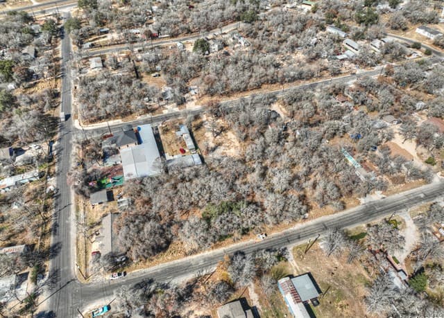 rental at 23115 Pocahontas in San Antonio, TX — photo 4