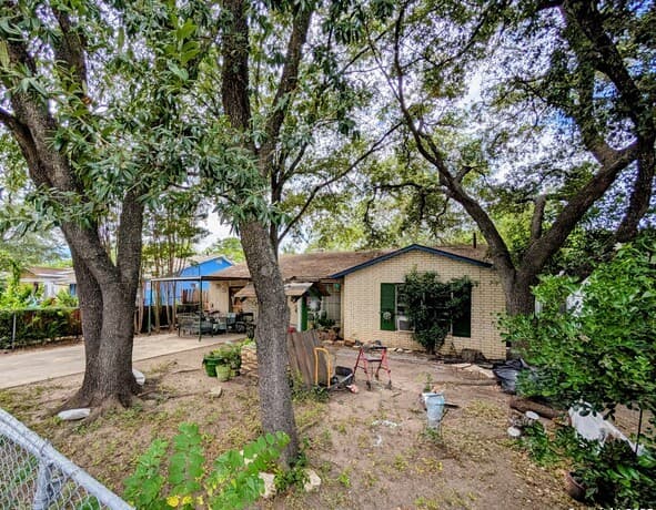 Home for sale at 327 San Angelo in San Antonio, TX — photo 1