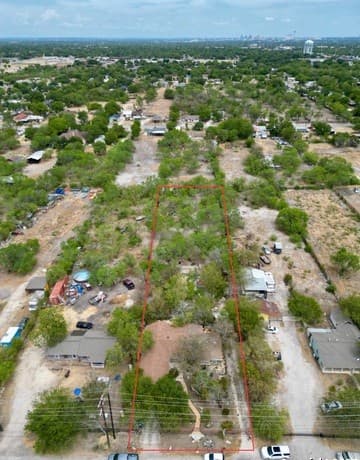 4-bedroom rental at 227 Dorsey in San Antonio, TX — photo 1