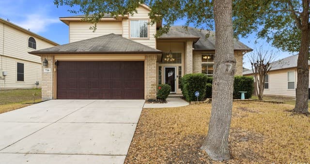 4-bedroom rental at 716 Hollow Ridge in Schertz, TX — photo 1