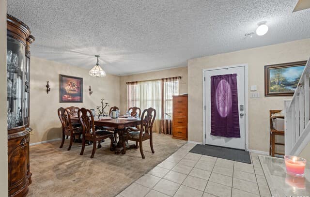 4-bedroom rental at 4710 Irish Oak in San Antonio, TX — photo 4
