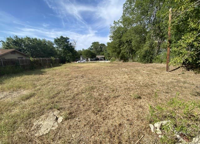 rental at 5124 E Hayden Dr in San Antonio, TX — photo 5