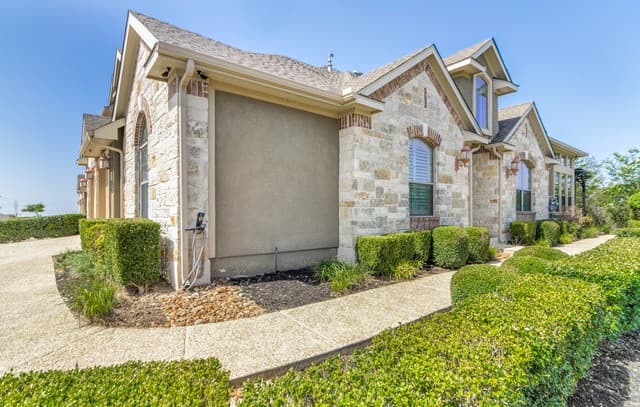 2-bedroom rental at 8250 Cruiseship Bay Unit 205 in San Antonio, TX — photo 2