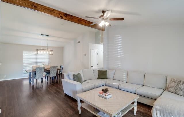 3-bedroom rental at 4335 Las Cruces St in San Antonio, TX — photo 5