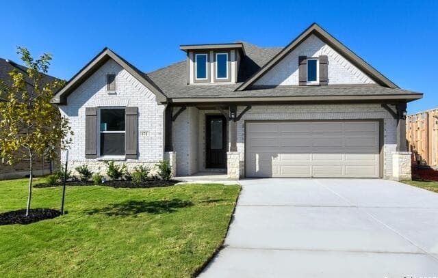 3-bedroom rental at 171 Heidi Hill in Castroville, TX — photo 1