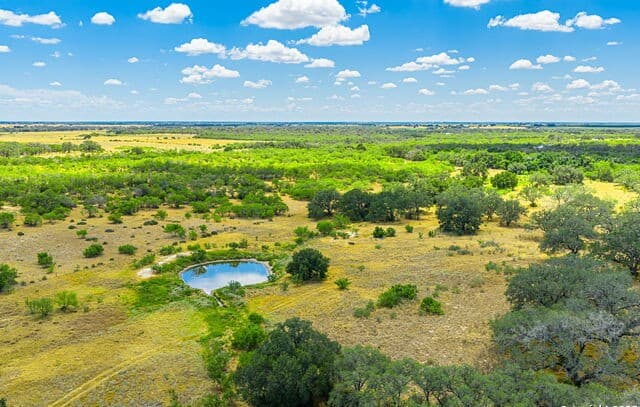 rental at 1700 Bruce in Poteet, TX — photo 3