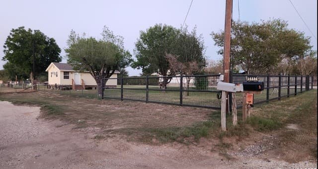 rental at 0 Hardy Rd. in Elmendorf, TX — photo 2