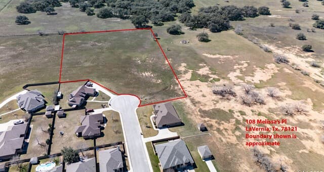 rental at 9195 Fm 775 in La Vernia, TX — photo 1