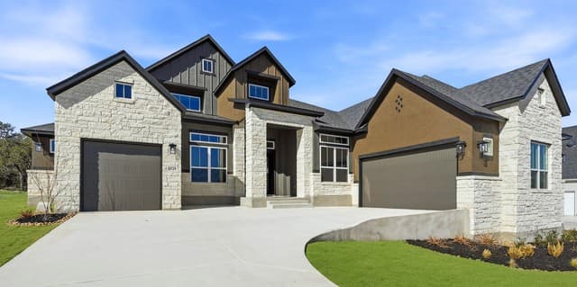 5-bedroom rental at 8529 Benclare in San Antonio, TX — photo 4