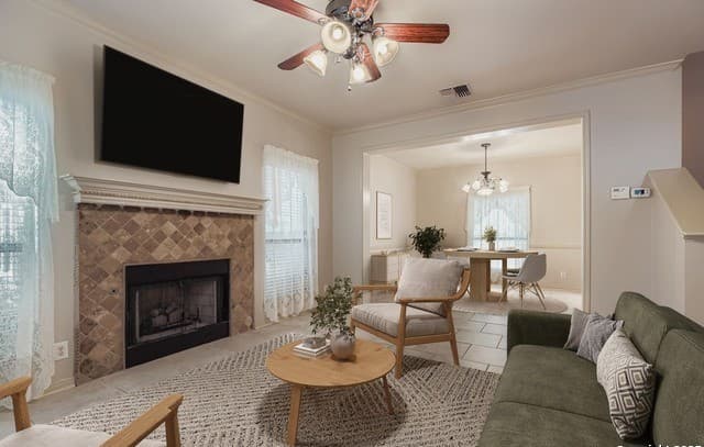 4-bedroom rental at 7023 Washita Way in San Antonio, TX — photo 4