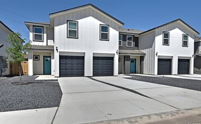Home for sale at 11322 Clearmine in San Antonio, TX — photo 2
