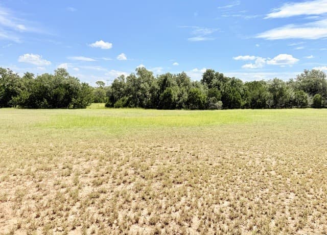 Home for sale at TBD Nakomis Dr in Bandera, TX — photo 2