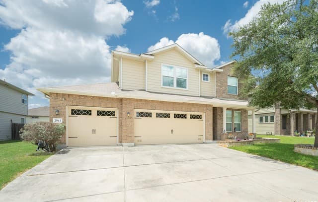4-bedroom rental at 2941 Mineral Springs in Schertz, TX — photo 3