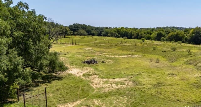 rental at 485 Ranch Road 1631 in Fredericksburg, TX — photo 2