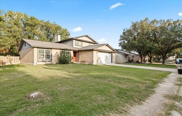 3-bedroom rental at 11926 Holm Oaks in San Antonio, TX — photo 3