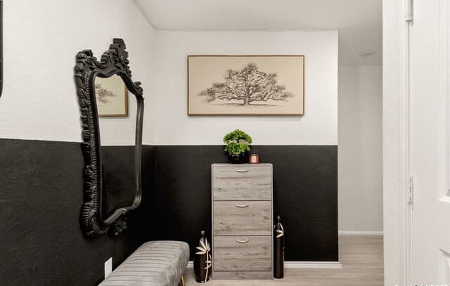 3-bedroom rental at 6830 Wolf Vly in San Antonio, TX — photo 4
