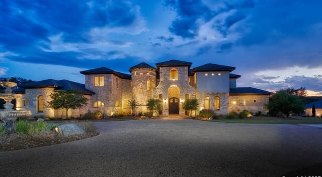 8-bedroom rental at 74 Swede Springs in Boerne, TX — photo 1