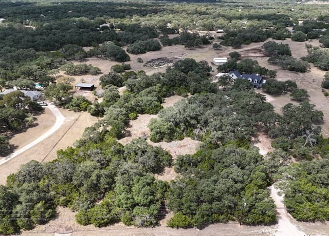 rental at 2110 Phantom Rider Trl in Spring Branch, TX — photo 2