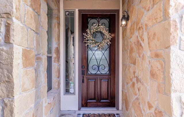 4-bedroom rental at 1219 Ashbury Bay in San Antonio, TX — photo 4