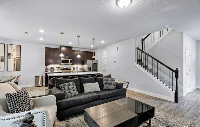 3-bedroom rental at 16011 Babcock #9 in San Antonio, TX — photo 5