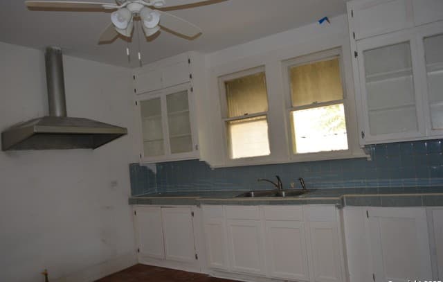 2-bedroom rental at 241 Peabody in San Antonio, TX — photo 5