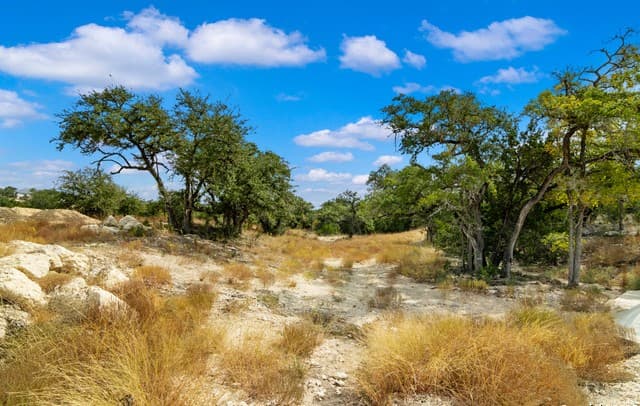 rental at 25722 Eden Point in Boerne, TX — photo 3