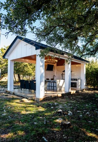 Home for sale at 178 Bridlegate Blvd in Bandera, TX — photo 1