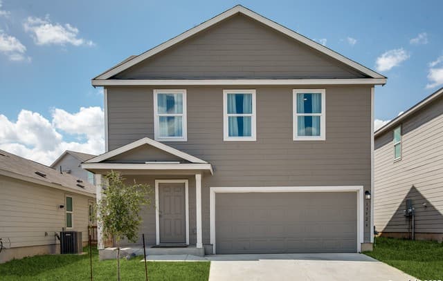 4-bedroom rental at 13926 Wool Park in San Antonio, TX — photo 1