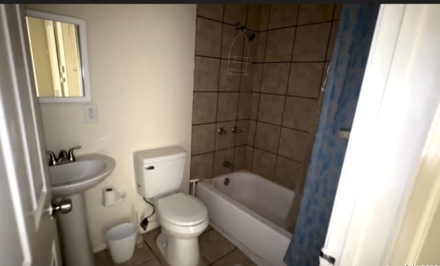3-bedroom rental at 4222 King Krest in San Antonio, TX — photo 4