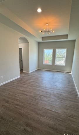 5-bedroom rental at 23438 N Seven Winds in San Antonio, TX — photo 5