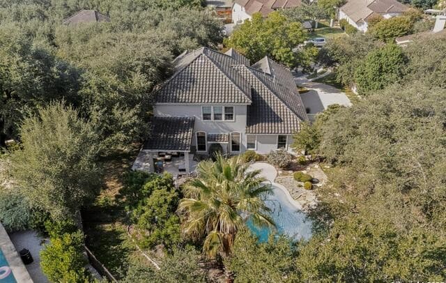 4-bedroom rental at 82 Three Lakes in San Antonio, TX — photo 3