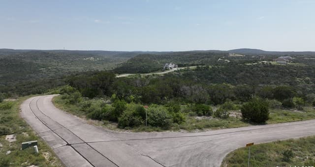 rental at PR 1717 Pr 1717 & PR #1720 in Mico, TX — photo 1