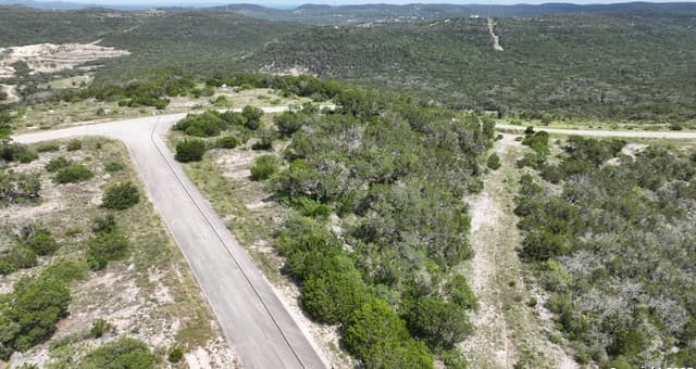rental at PR 1717 Pr 1717 & PR #1720 in Mico, TX — photo 3