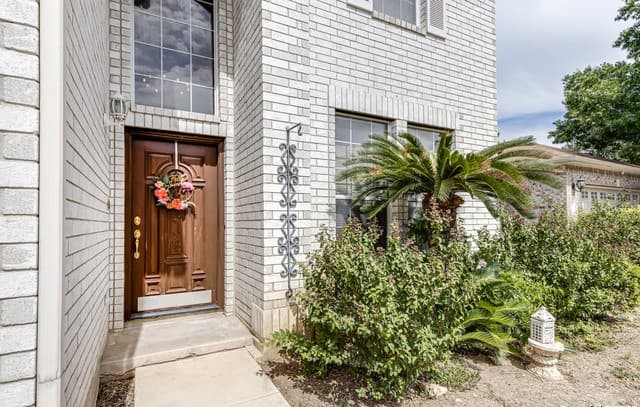 4-bedroom rental at 3623 Horsemint in San Antonio, TX — photo 4