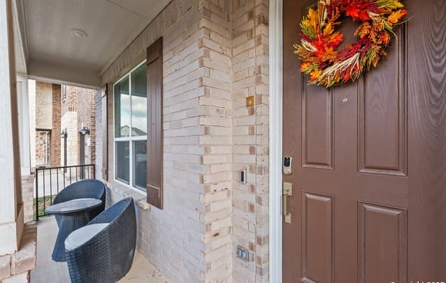 3-bedroom rental at 5311 Spanish Bluebells in San Antonio, TX — photo 3
