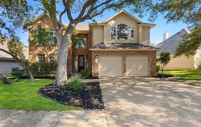 4-bedroom rental at 2410 Mill Creek in San Antonio, TX — photo 1
